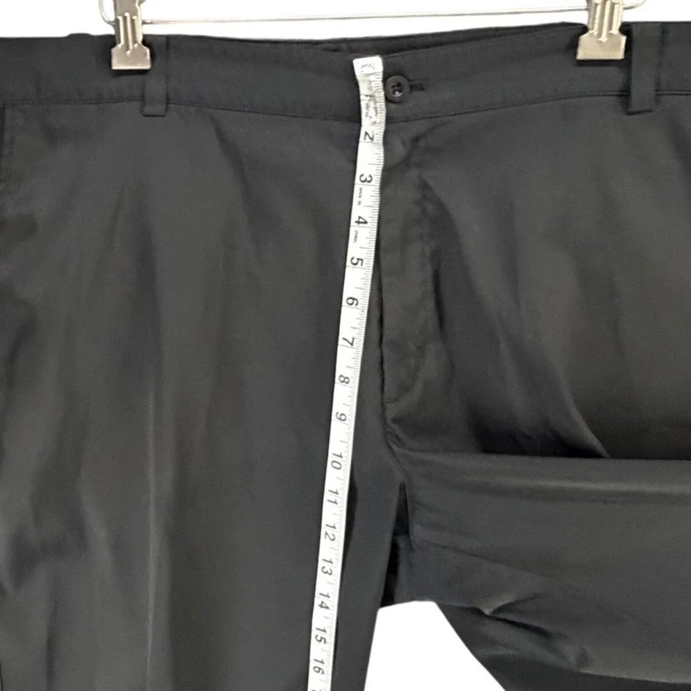 Nike Golf Flat Front Tech Short Mens 40 Black Dri FIT Performance Travel Outdoor